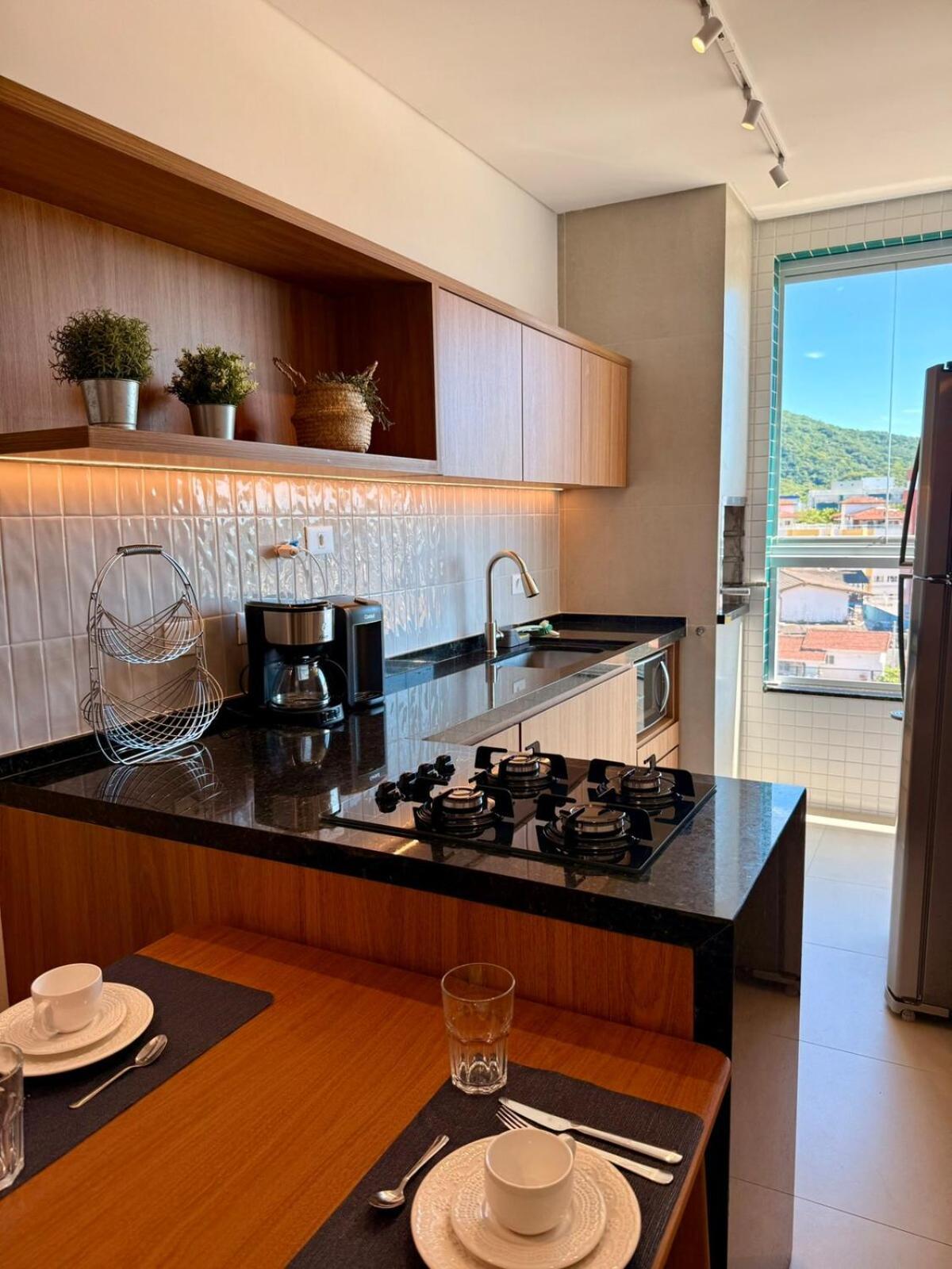 Toninhas 4 Min A Pe Ate A Praia, Piscina, Churrasqueira E Ar Condicionado